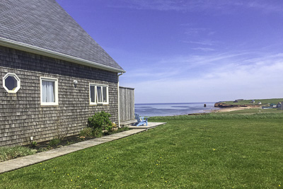 Ola's Beachfront cottage in Seaview