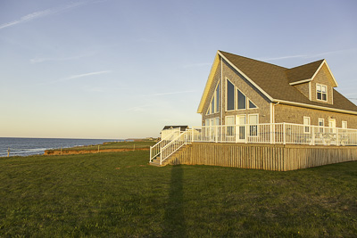 North Shore Luxury Vacation Rental - Point DeRoche