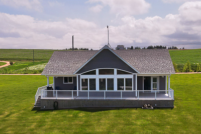 PEI Waterfront vacation rental - Phinny's Retreat